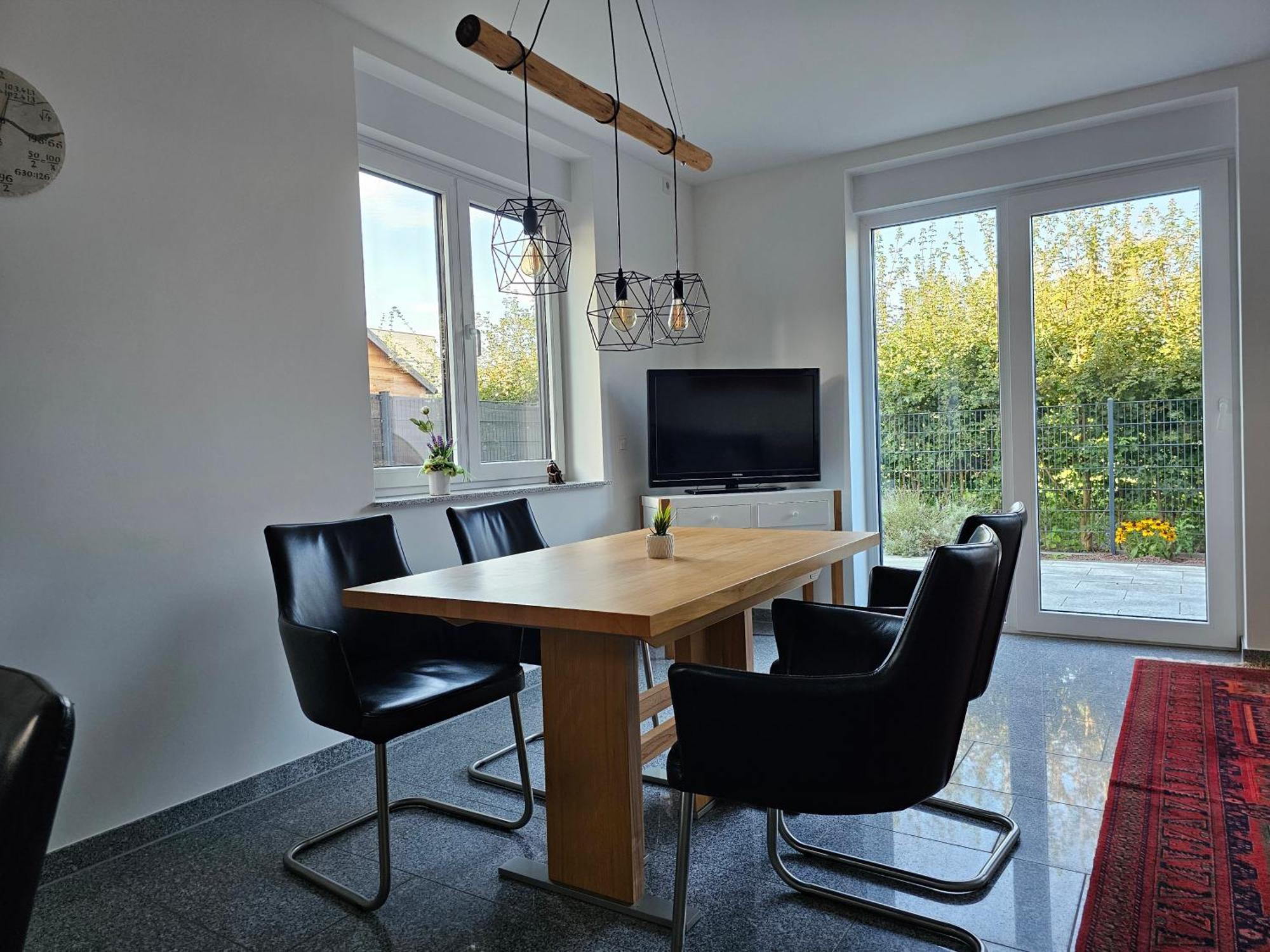 Villa Moderne Doppelhaushaelfte In Oppenheim Exterior foto